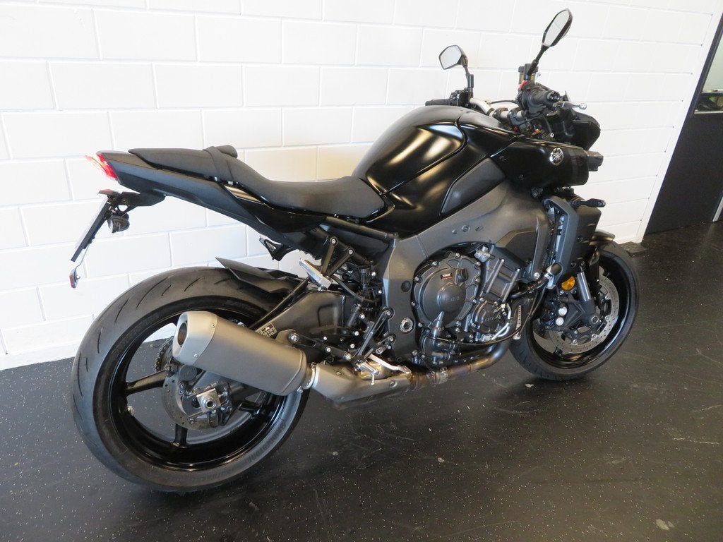 Yamaha MT 10 MT-10 ABS TECH-BLACK (bj 2022), Bedrijf, 998 cc, Naked bike