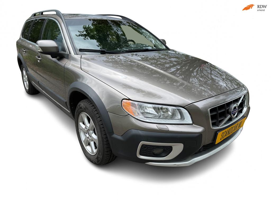 Volvo XC70 3.0 T6 Momentum, Auto's, Volvo, Automaat, Gebruikt, 2953 cc, Bruin