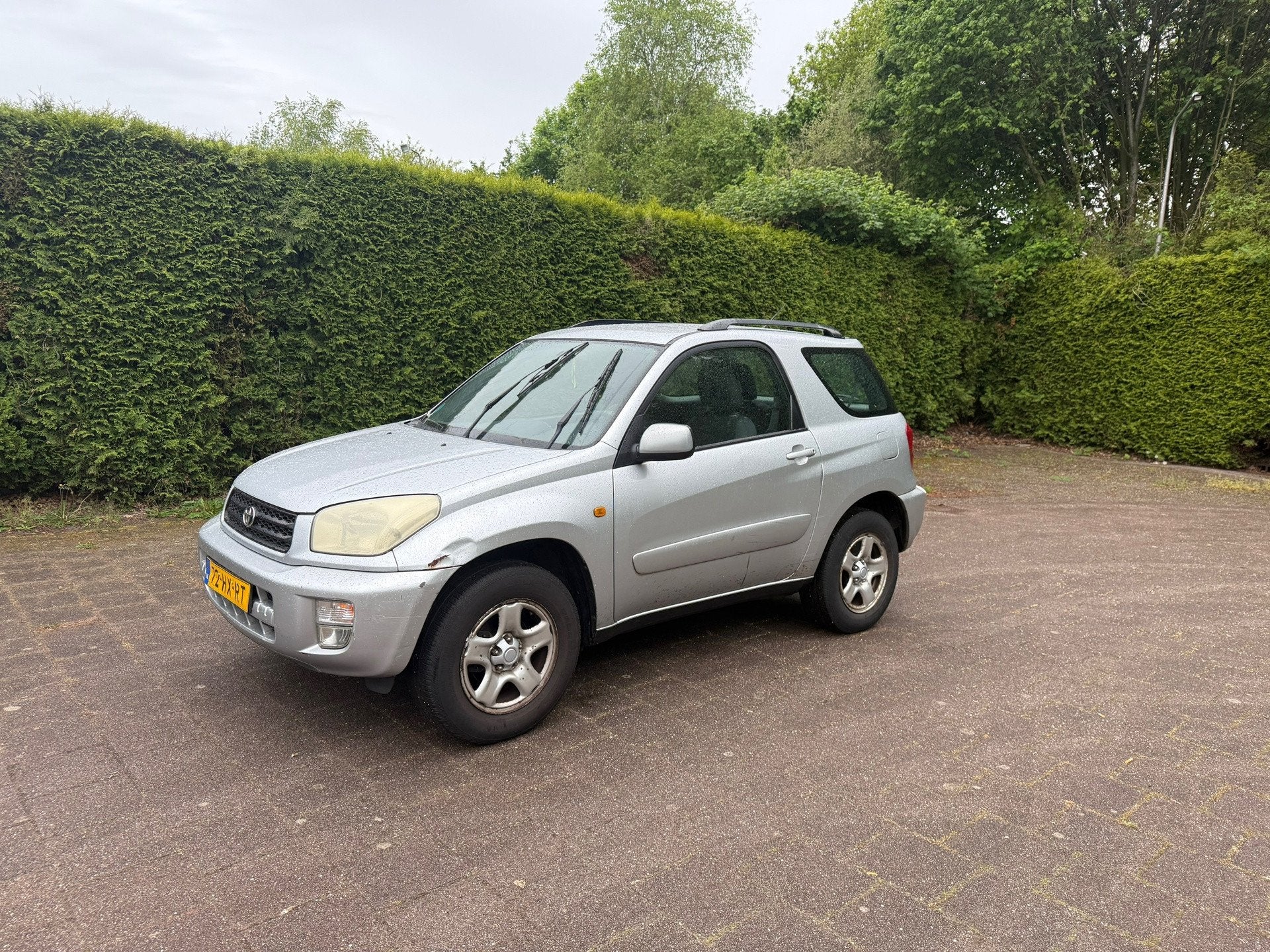 Toyota RAV4 1.8-16V VVT-i Luna, Auto's, Voorwielaandrijving, Gebruikt, 4 cilinders, Bedrijf