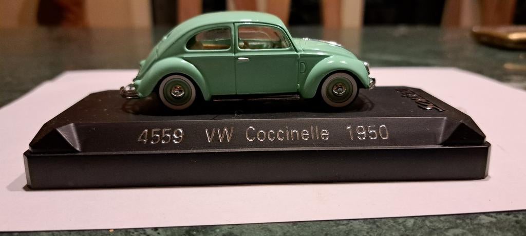 Volkswagen kever brilletje 1:43, Ophalen of Verzenden, Auto, Solido