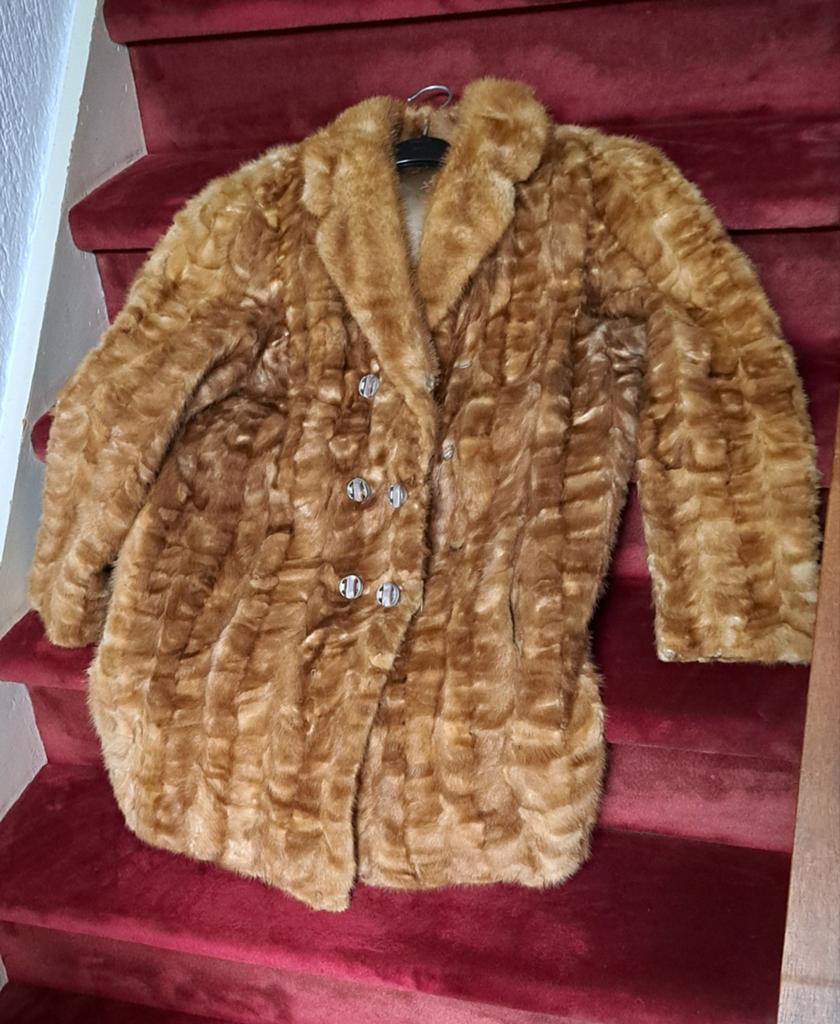Vintage Bruine Bontjas - Maat 42 44 Nerts, Kleding | Dames, Maat 38/40 (M), Bruin, Ophalen of Verzenden, Onbekend