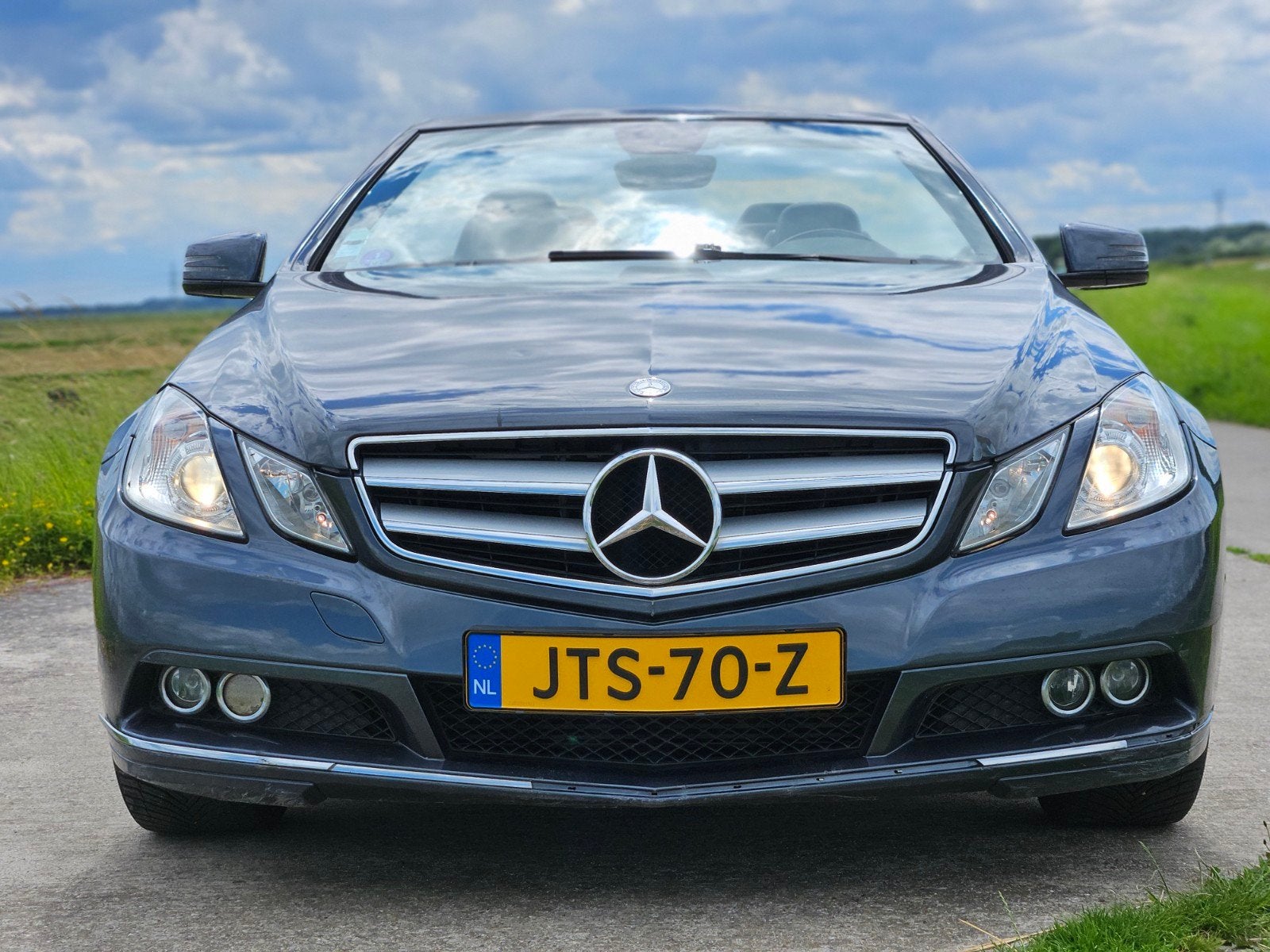 MB E-Klasse 200CGI/Aut/135121Km/Clima/Xenon/Inruil Mogelijk, 1800 kg, Zwart, 4 cilinders, Cabriolet