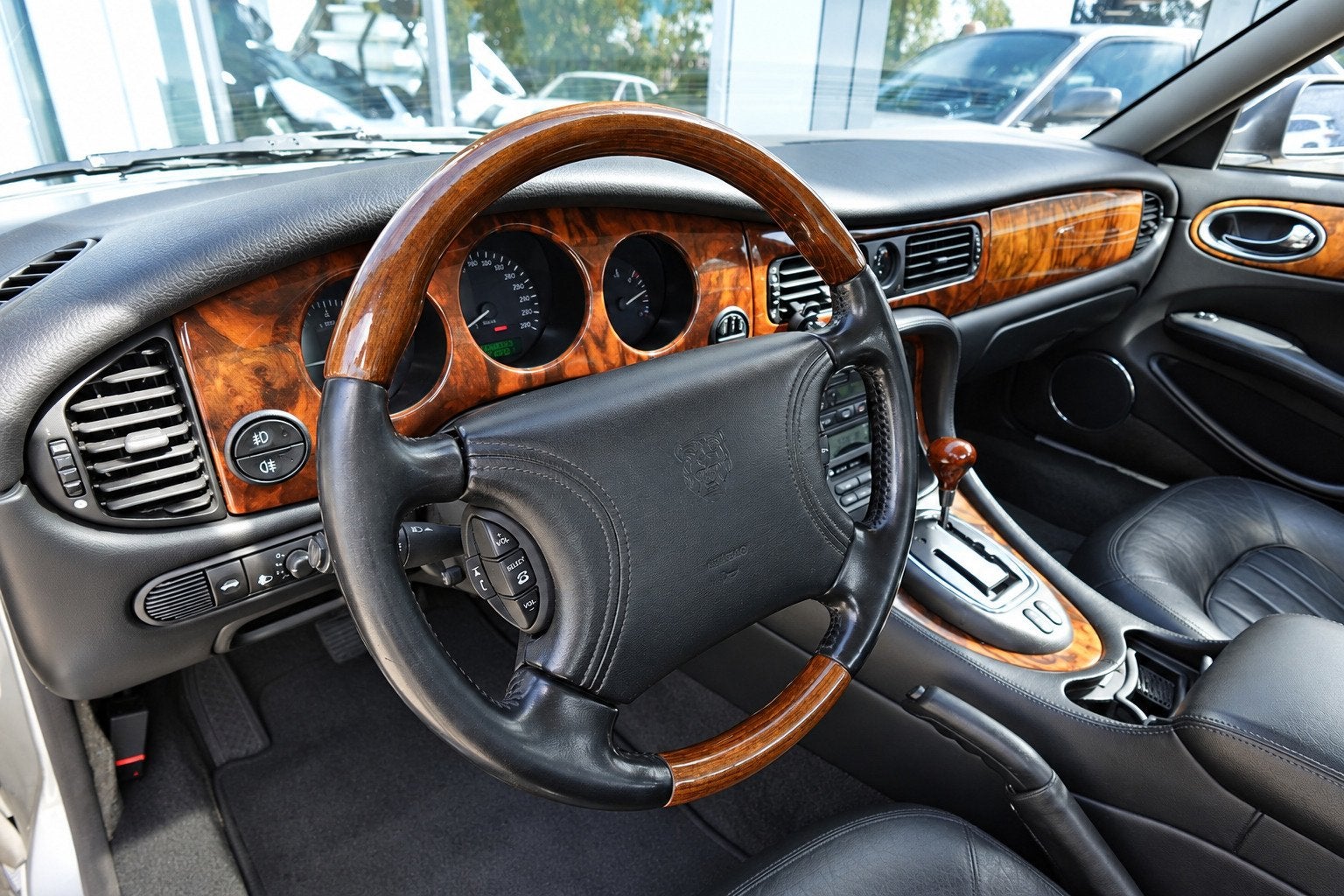 Jaguar XJ 3.2 V8 Executive AIRCO SPORT ELEKTR. RAMEN, foto 9