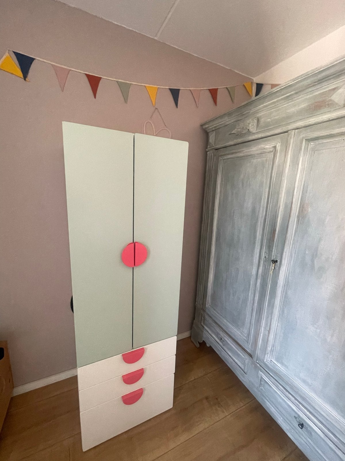 Vrijwel nieuwe IKEA kast met lades en hangruimte, Ophalen, 50 tot 100 cm, Zo goed als nieuw, 150 tot 200 cm