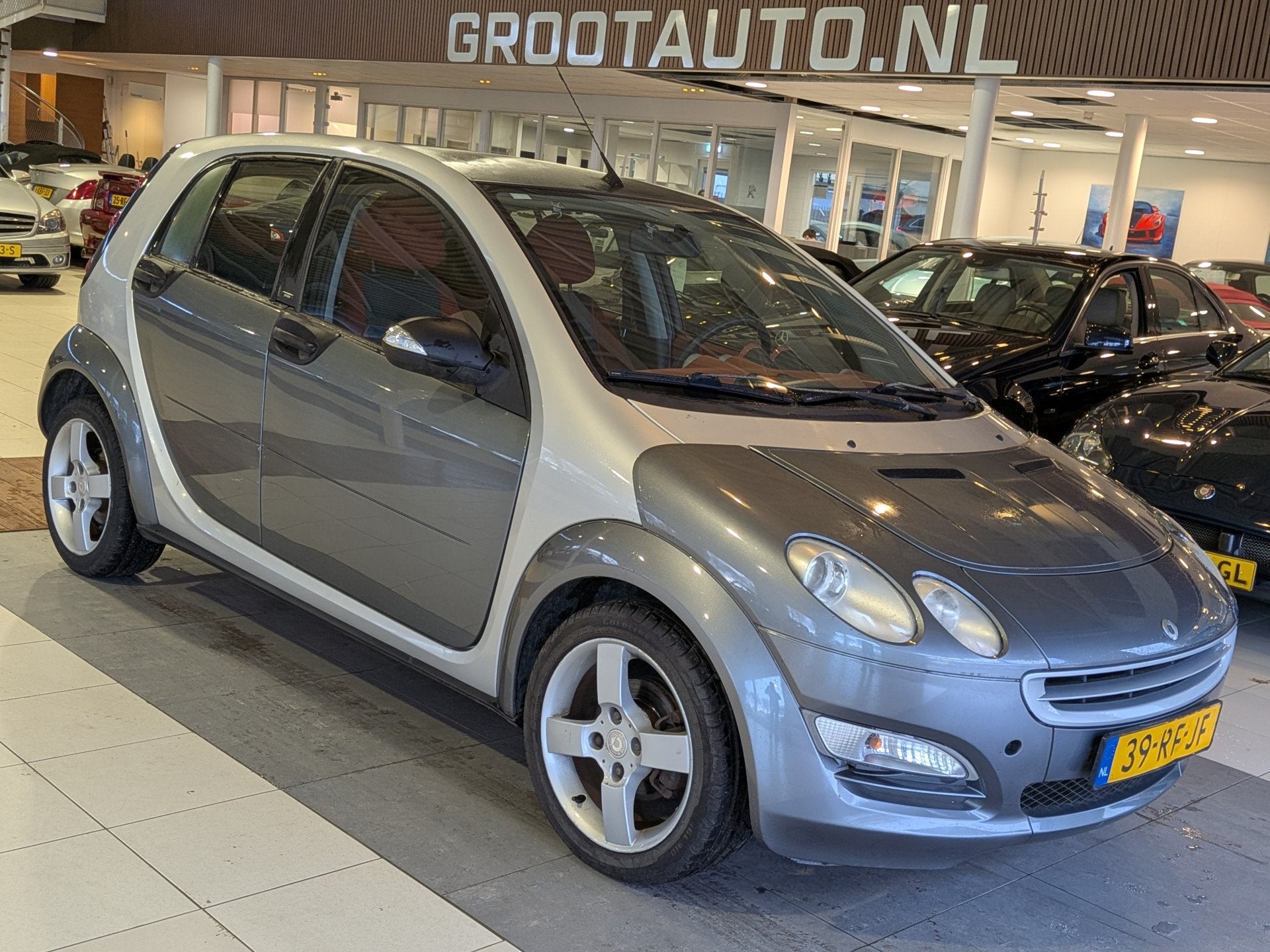 Smart Forfour 1.1 blackbasic Airco, NAP (bj 2005), Auto's, Voorwielaandrijving, Stof, Bedrijf, Handgeschakeld