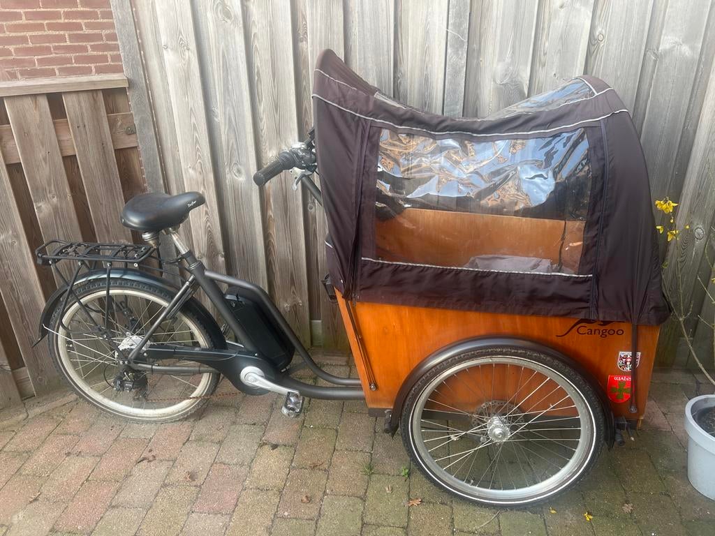 Cangoo Bakfiets met Huif en Elektrische Ondersteuning, Gebruikt, Elektrisch, 2 kinderen, Ophalen