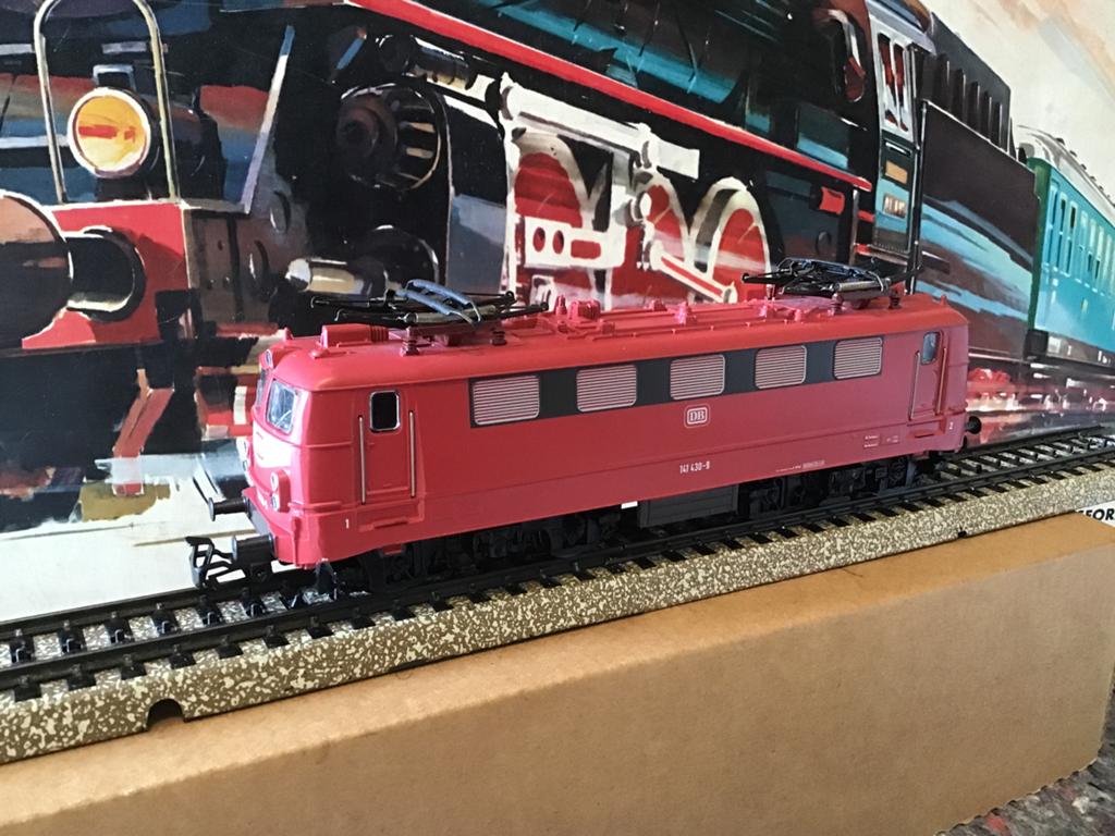 Marklin 3037 DB BR141 Hobby analoog., Wisselstroom, Locomotief, Ophalen of Verzenden, Zo goed als nieuw