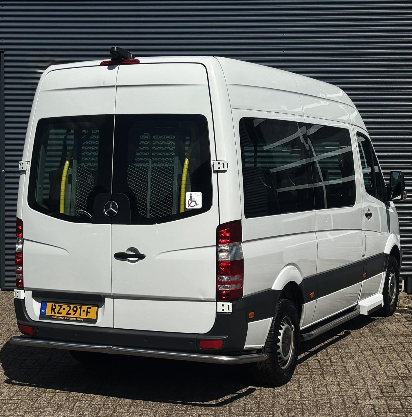 Mercedes Sprinter 2.1 CDI 143PK 9-Persoons, Auto's, Automaat, 313 €/maand, Gebruikt, 2000 kg