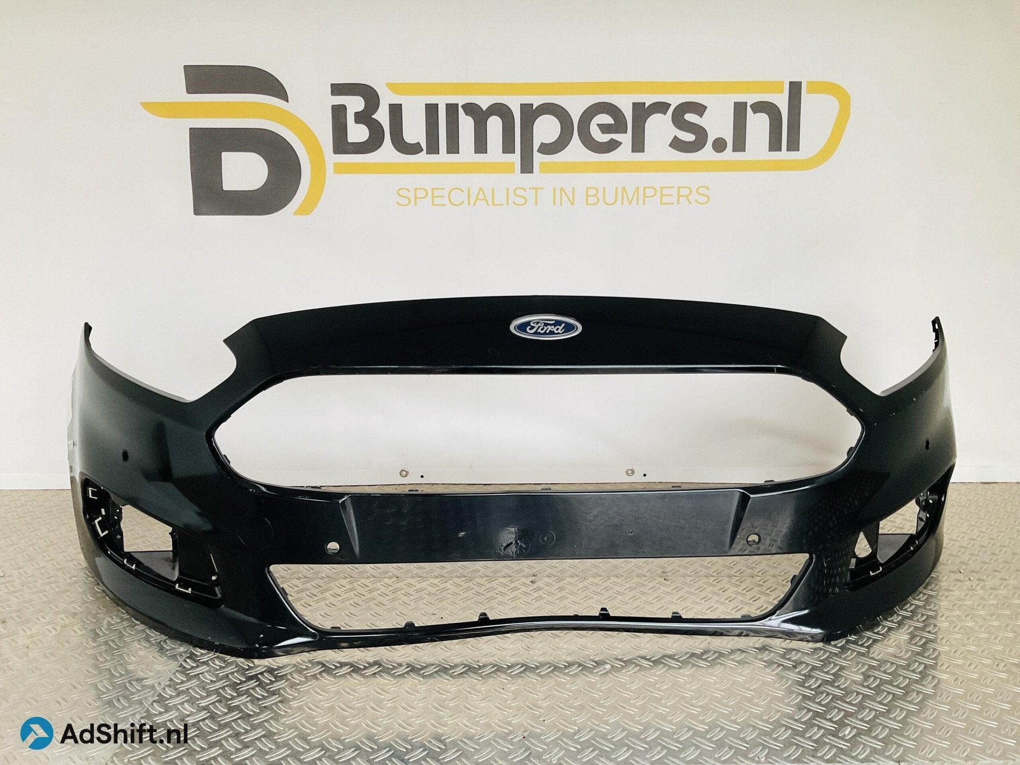 BUMPER Ford S Max SMax 6xpdc 2015-2019 em2v-17h772 VOORBUMPE