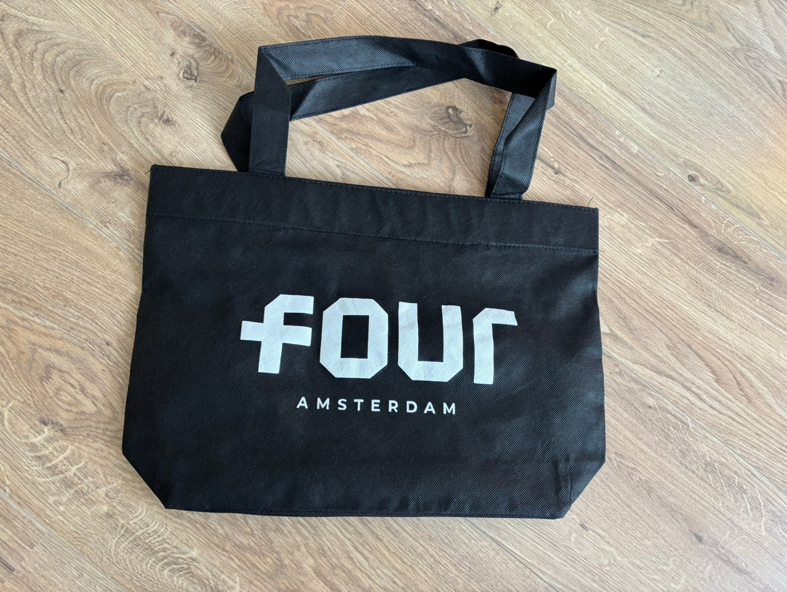 Four tassen nieuw, Ophalen of Verzenden, Nieuw, Unisex kinderen