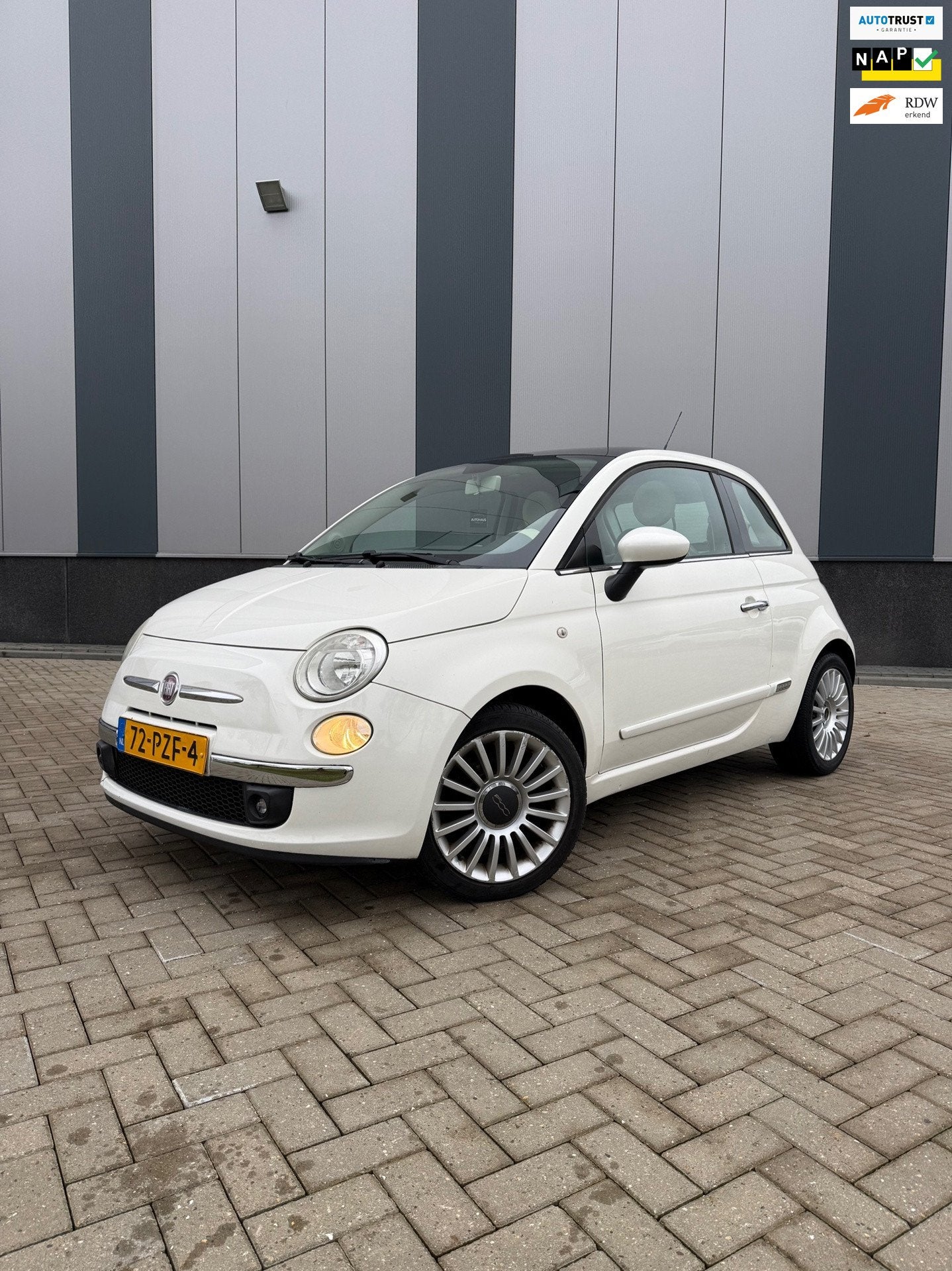 Fiat 500 0.9 TwinAir Lounge | NAP | Luxe uitvoering | Panora, Voorwielaandrijving, Euro 5, 86 pk, Gebruikt
