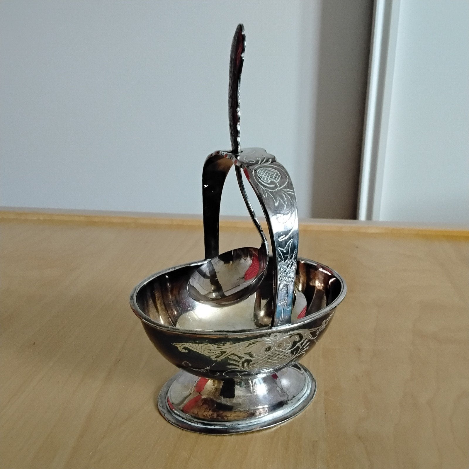Verzilverd suikermandje met suikerschep DE (HH 90), Ophalen of Verzenden