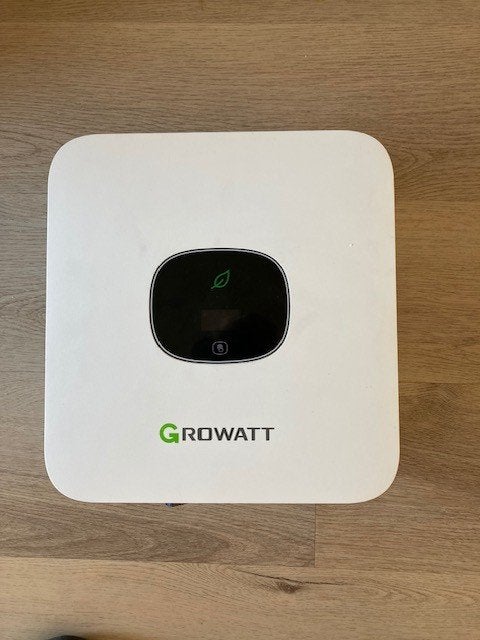Growatt omvormer, Ophalen of Verzenden, Zo goed als nieuw, Overige typen, 200 wattpiek of meer