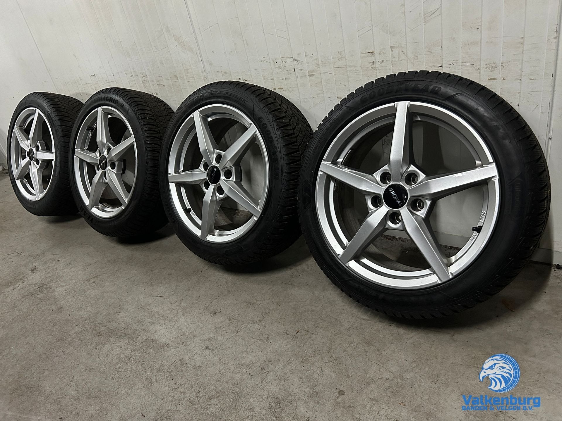 8-9mm! VAG VW Golf Caddy Audi A3 Leon 17 inch velgen 5x112 w