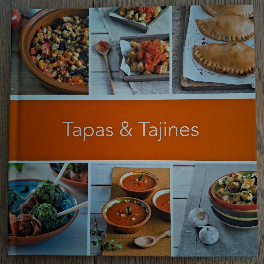 Tapas & Tajines kookboek, Djoni Makkink, Ophalen of Verzenden, Zo goed als nieuw, Hoofdgerechten
