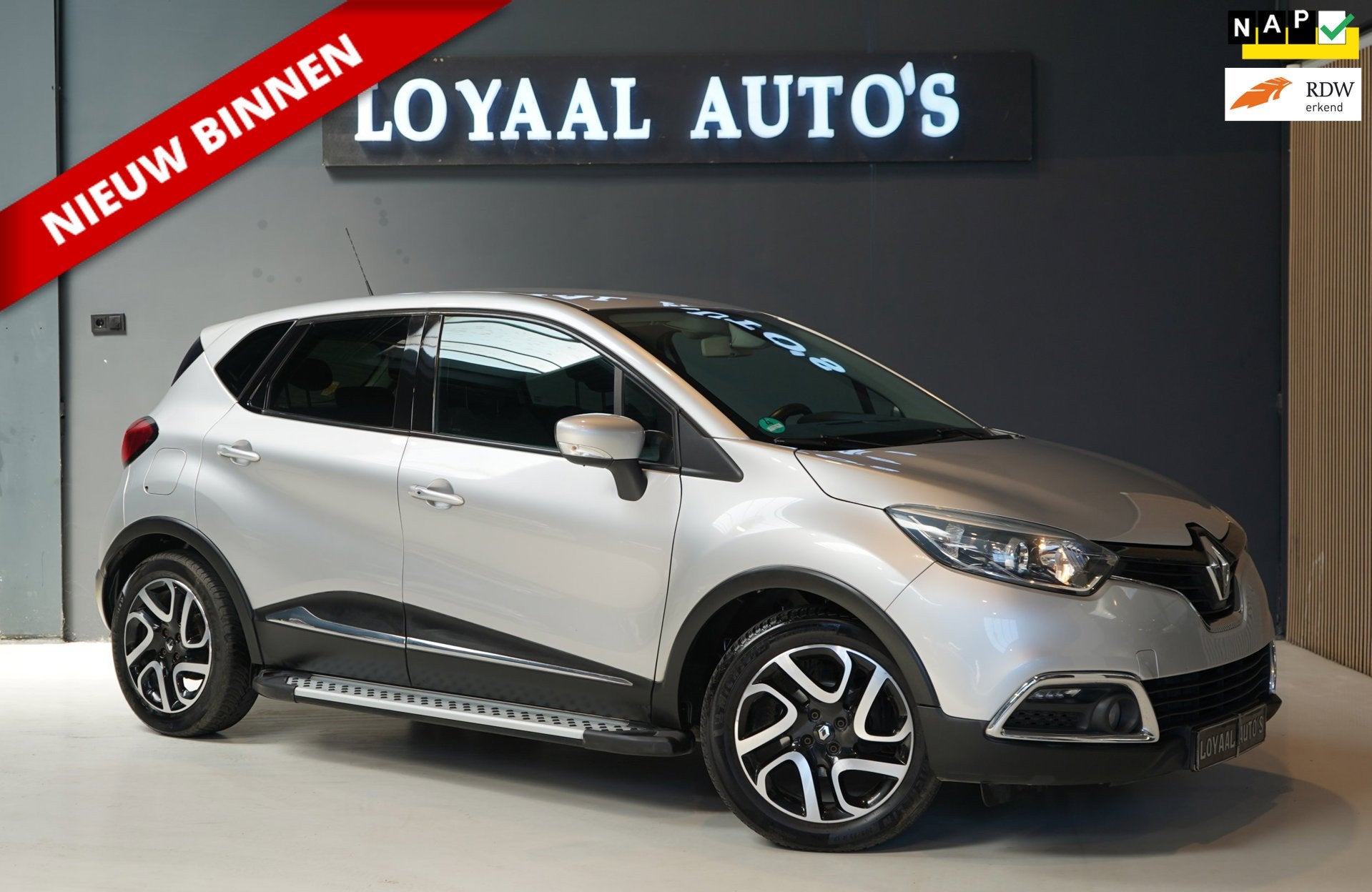 Renault Captur 0.9 TCe Dynamique | ACHTERUITRIJCAMERA | NAVI, Auto's, Voorwielaandrijving, Stof, Gebruikt, 49 €/maand