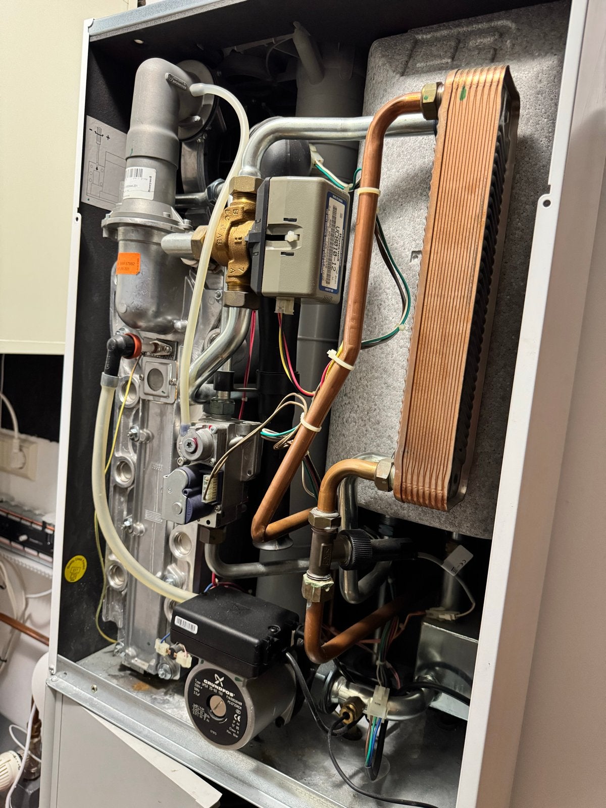 Remeha Quinta 35c HR-ketel 30 kW, Ophalen, Gebruikt, Hoog rendement (Hr), Cv-ketel of Combi-ketel