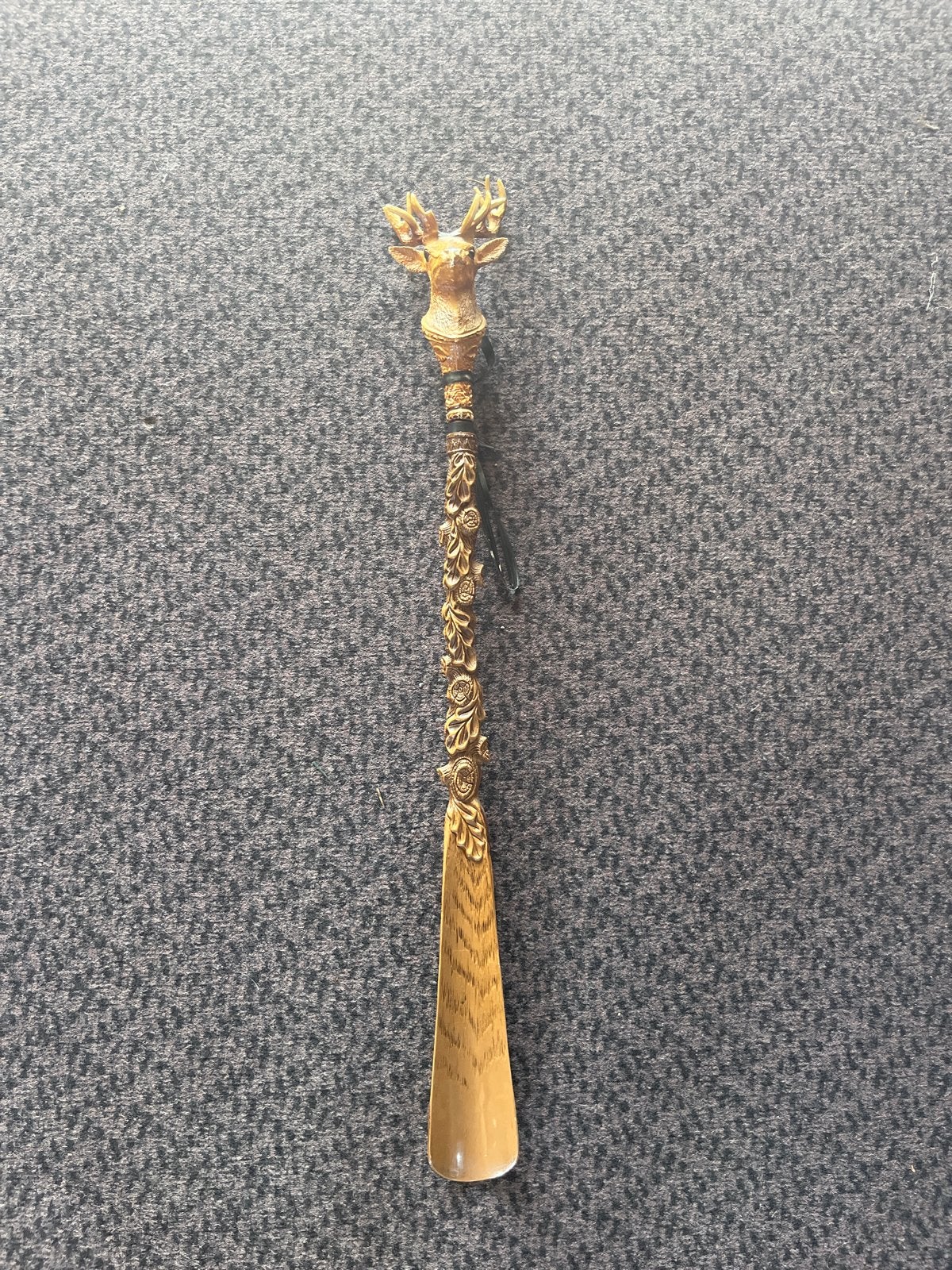 Vintage schoenlepel met hertenkop en houtsnijwerk, Ophalen