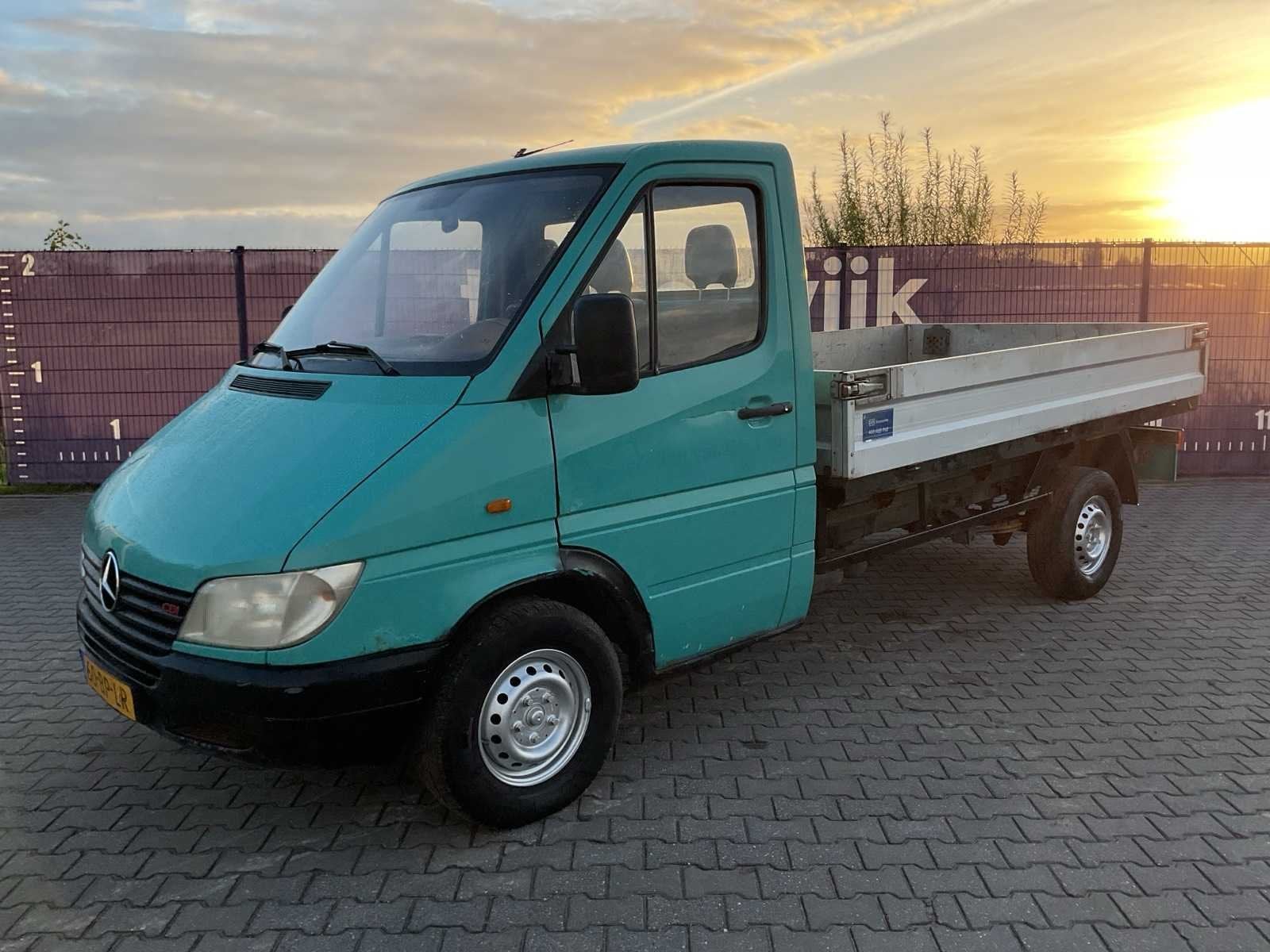 2004 - Mercedes-Benz - Sprinter - 308 CDI 2.2 355 - Bedrijfs, 13 km/l, Bedrijf, Diesel, Te koop