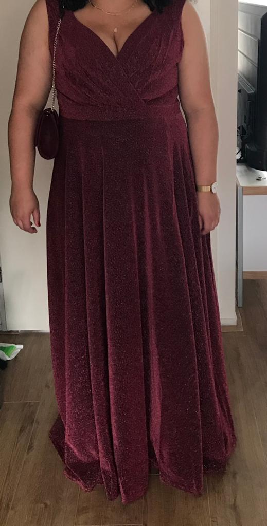 Galajurk 1 keer gedragen bordeaux maat 44/46, Kleding | Dames, Ophalen of Verzenden, Zo goed als nieuw, Rood, Galajurk