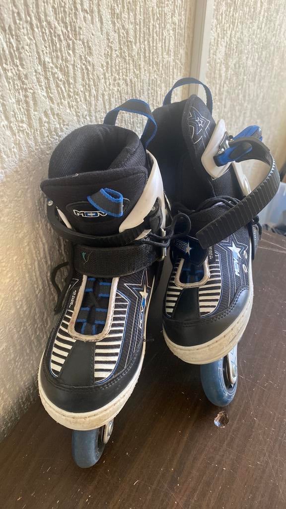 Verstelbare Skeelers Move Maat 34-37 - Gebruikt maar goed, Overige merken, Kinderen, Ophalen of Verzenden, Inline skates 4 wielen