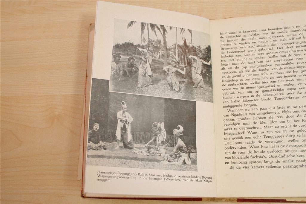 Zwerftochten door Indië - S.A. Reitsma, Ophalen of Verzenden, Gelezen
