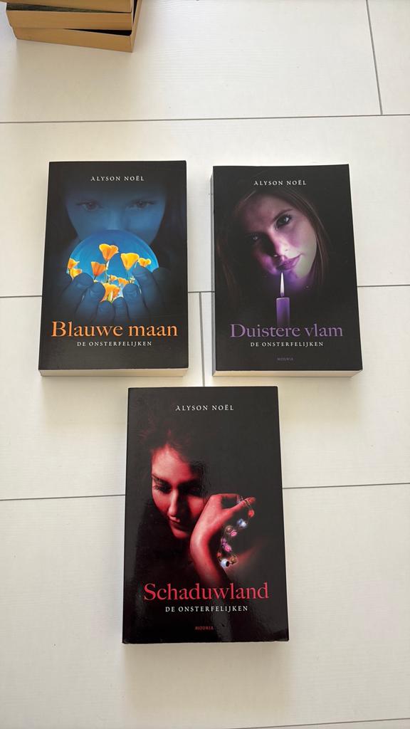 De onsterfelijken boekenreeks Alyson Noël, Boeken, Ophalen of Verzenden, Zo goed als nieuw