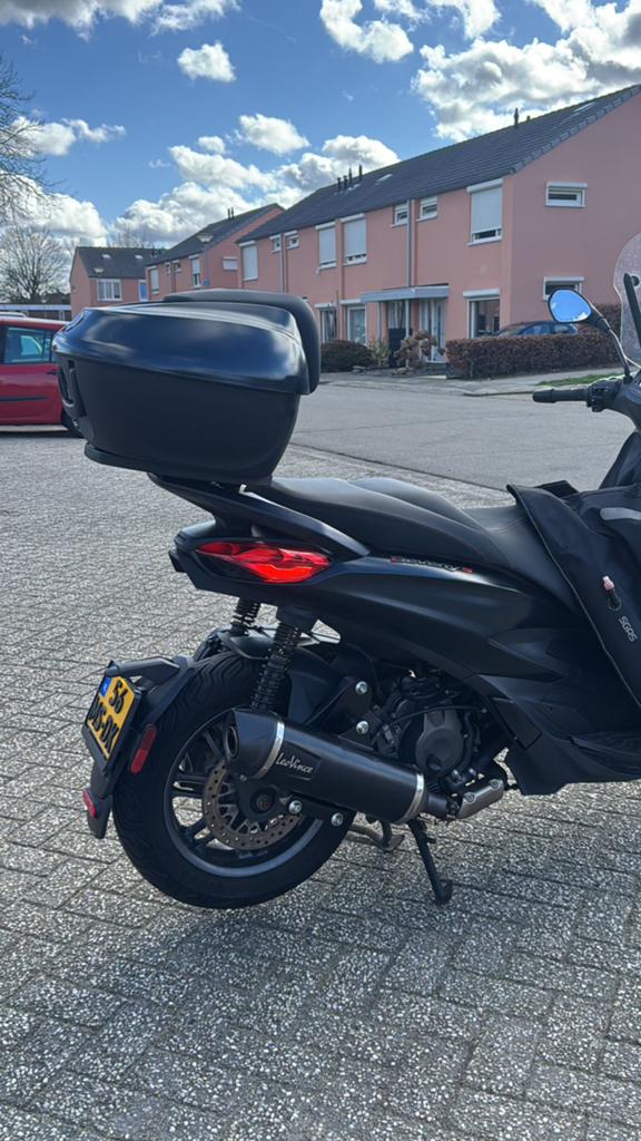 Leovince NERO Slip-on uitlaat Voor Beverly 400 HPE, Motoren, Ophalen of Verzenden, Leovince, Piaggio, Beverly 400 HPE