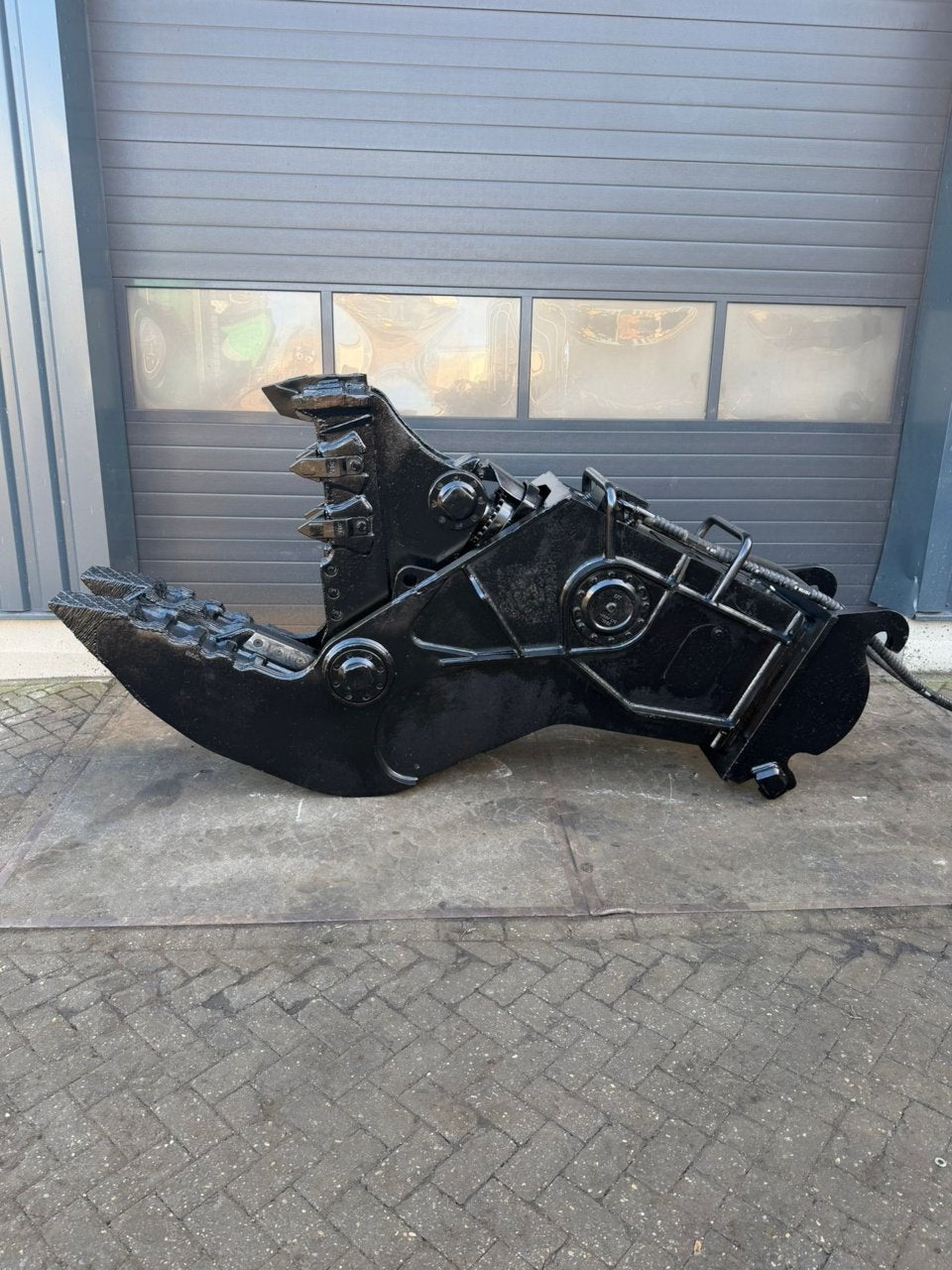 caterpillar p225