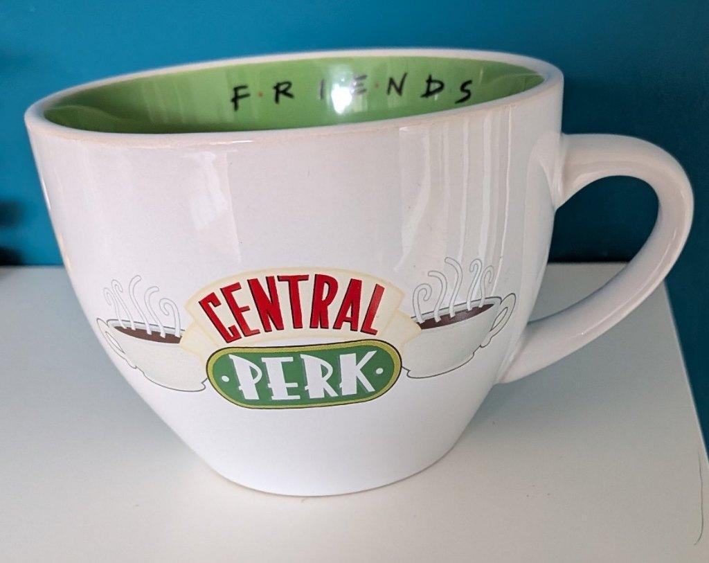 Friends cappucino beker (Central Perk), Keramiek, Ophalen of Verzenden, Zo goed als nieuw, Overige stijlen