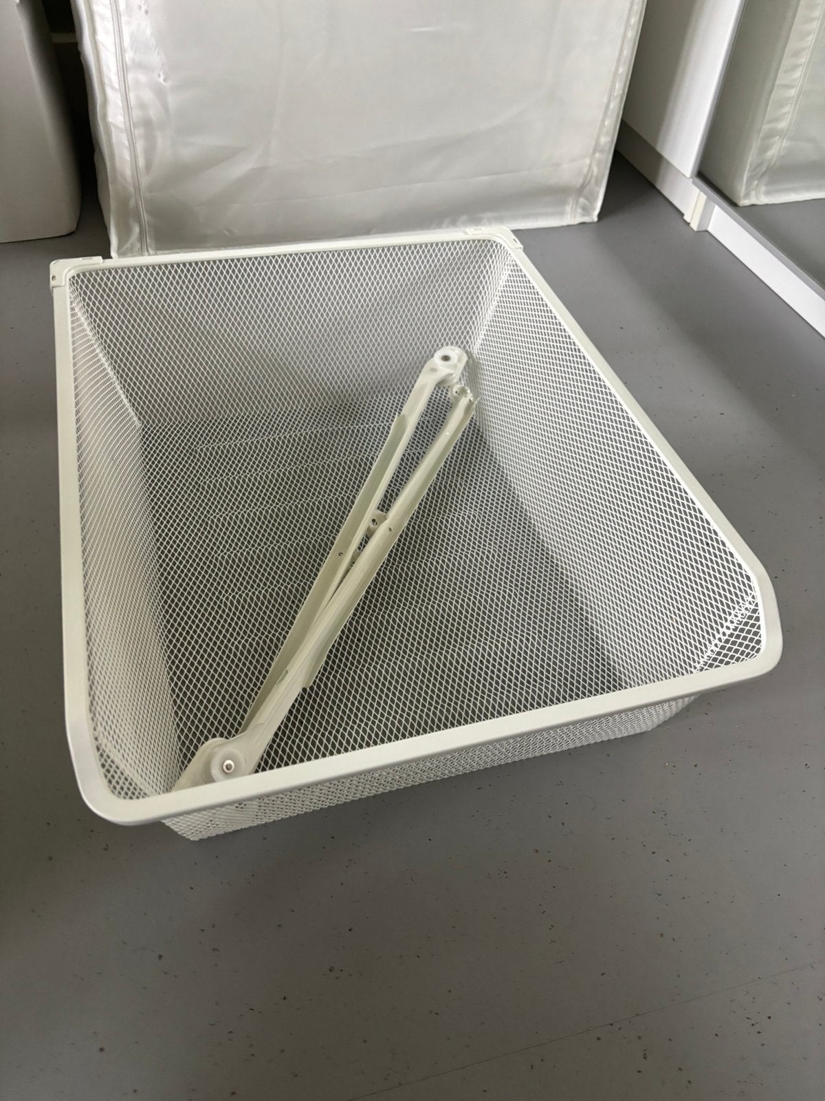 Ikea komplement draadmand 50x58 cm met rails, Huis en Inrichting, Ophalen, Minder dan 50 cm, Zo goed als nieuw, Minder dan 100 cm