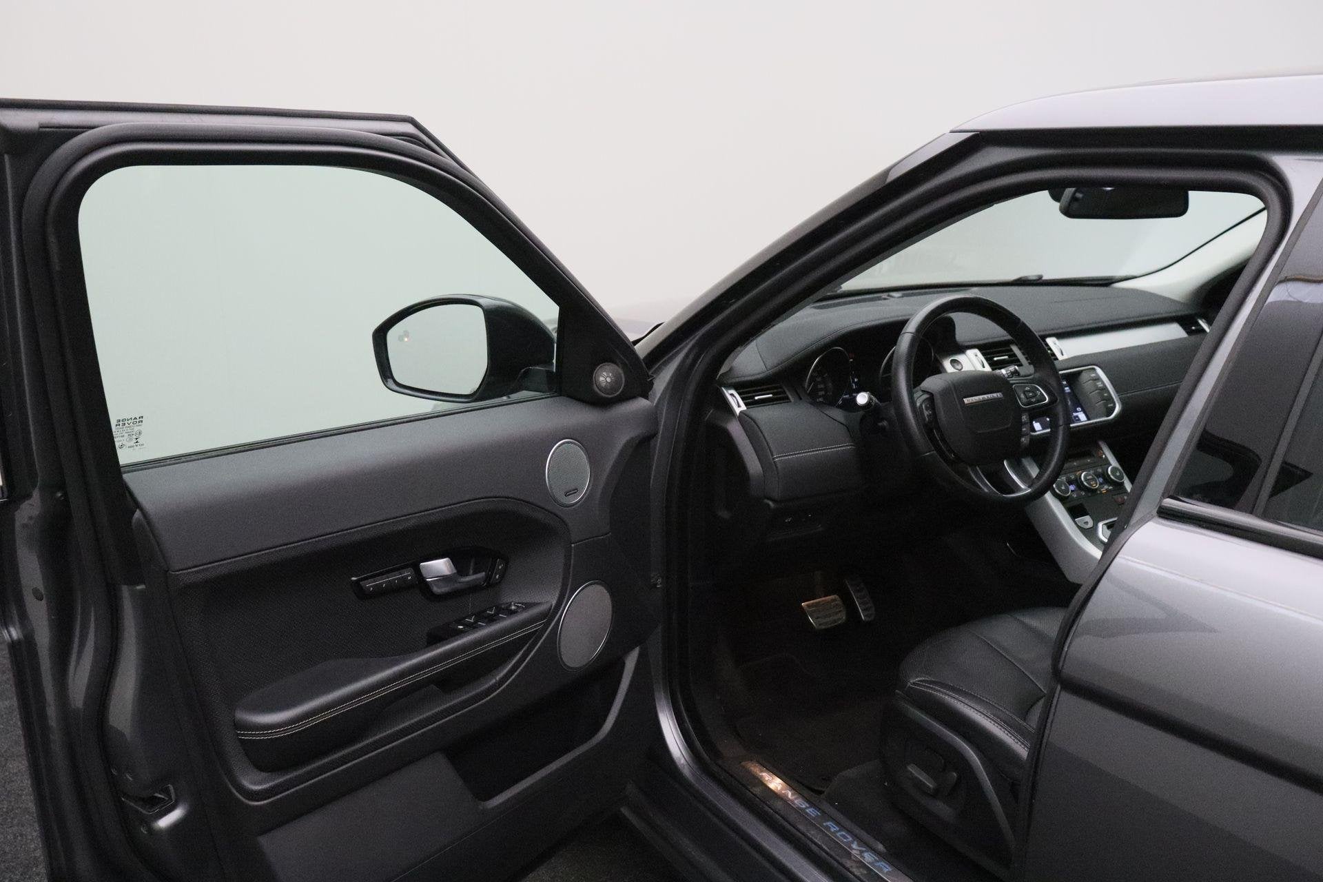 Land Rover Range Rover Evoque 2.2 TD4 4WD Prestige Business, Auto's, Automaat, Euro 5, Zwart, 4 cilinders
