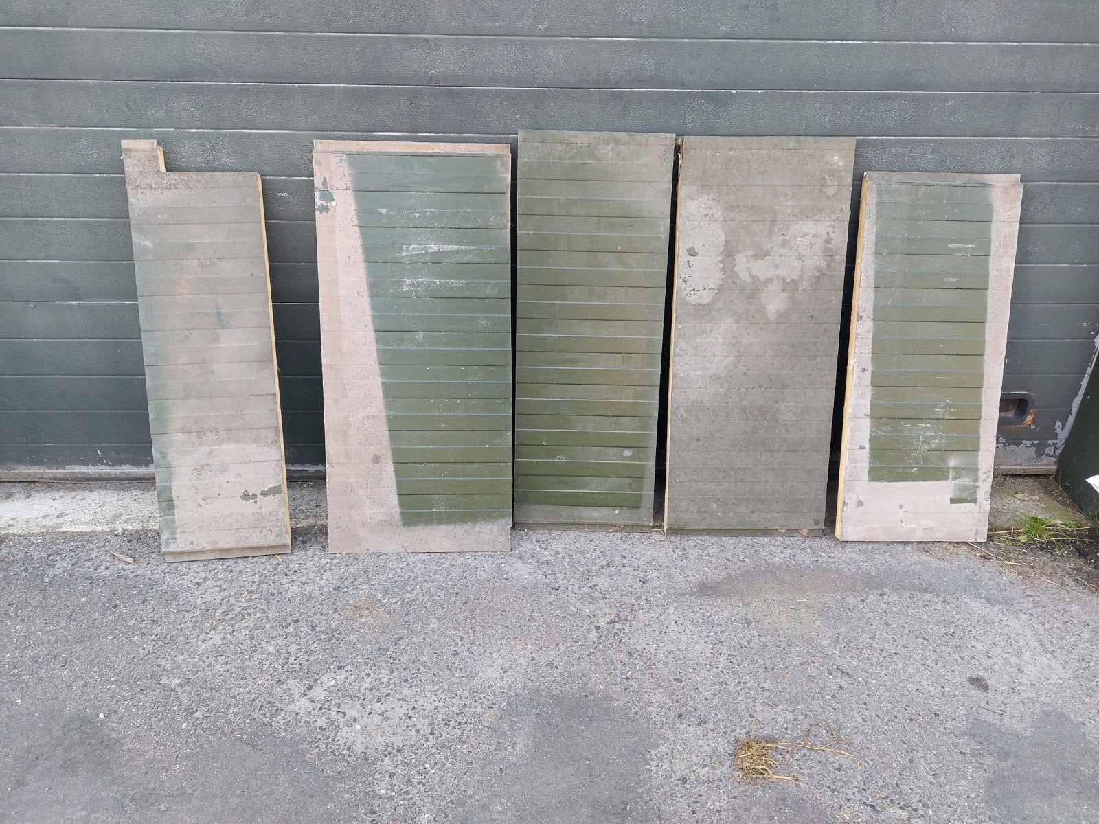Restanten sandwichpanelen 4cm en 6cm dik, Doe-het-zelf en Verbouw, Platen en Panelen, Ophalen