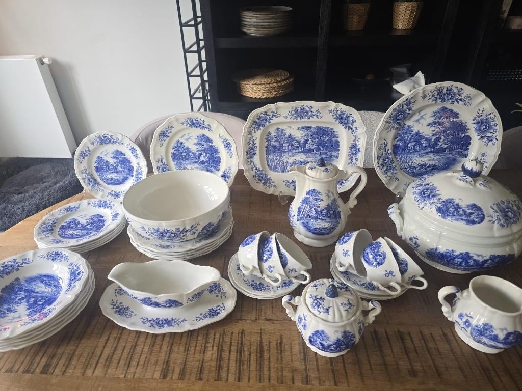 Antiek Frans servies blauw wit Sarreguemines decor Romantic, Ophalen
