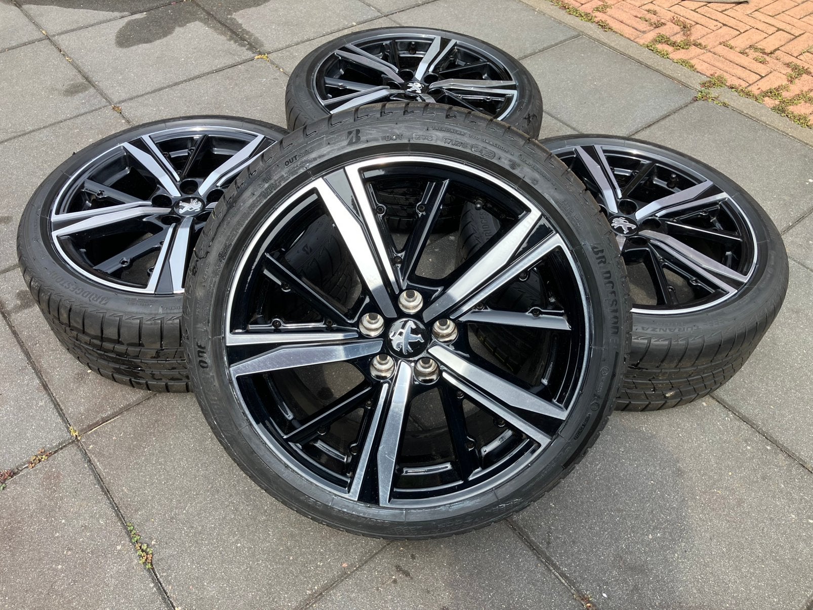 18 inch Peugeot 308 508 Opel Astra L velgen banden 5x108, Ophalen, 18 inch, Banden en Velgen, Zomerbanden