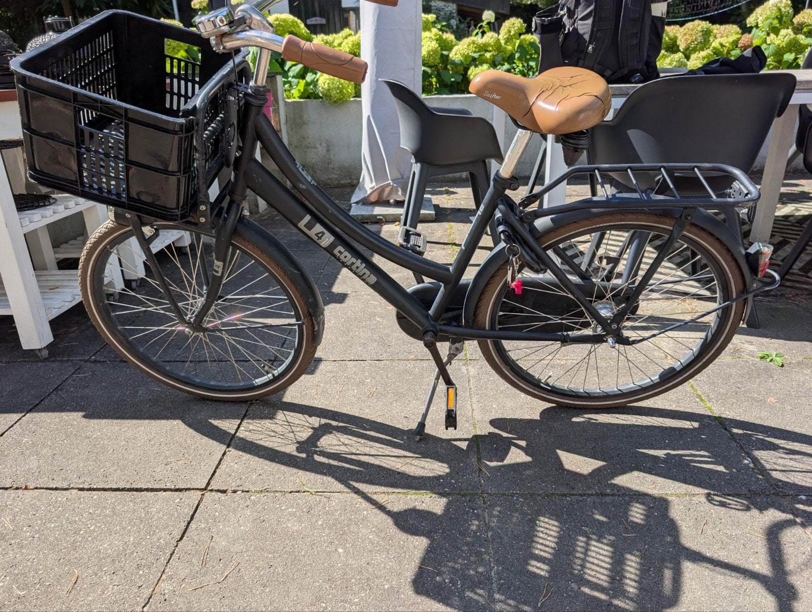 Cortina U4 Transporter 24 inch zwarte meisjesfiets, Ophalen, Cortina U4 transportfiets, Handrem, Gebruikt