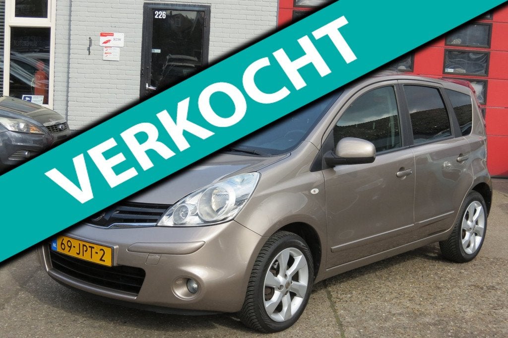 Nissan Note 1.6 Acenta AUTOMAAT , AIRCO, TREKHAAK, NAVI, Auto's, Nissan, 15 km/l, Gebruikt, 750 kg, 4 cilinders
