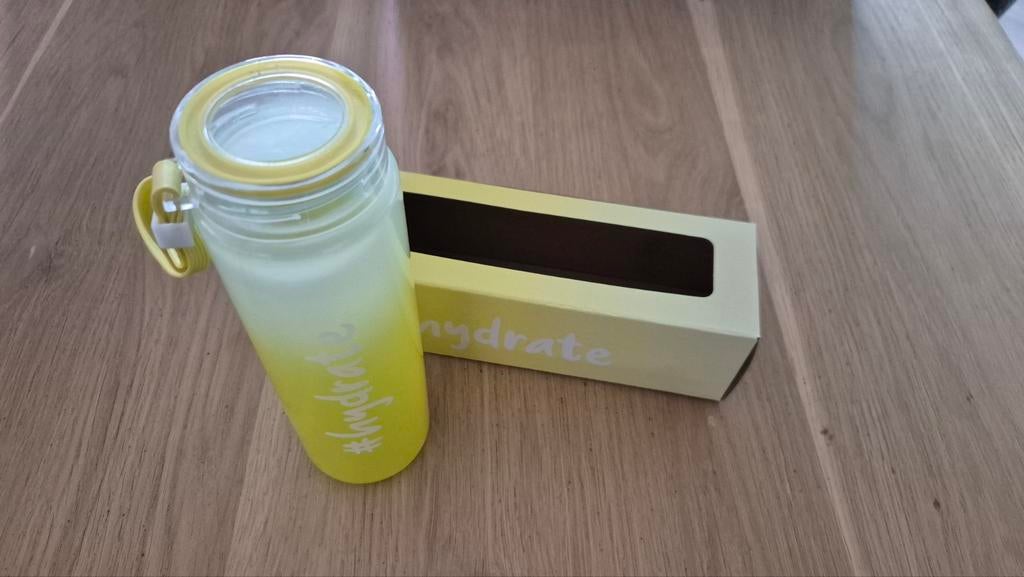 Gele glazen waterfles met doos - Nieuw, Ophalen of Verzenden, Nieuw
