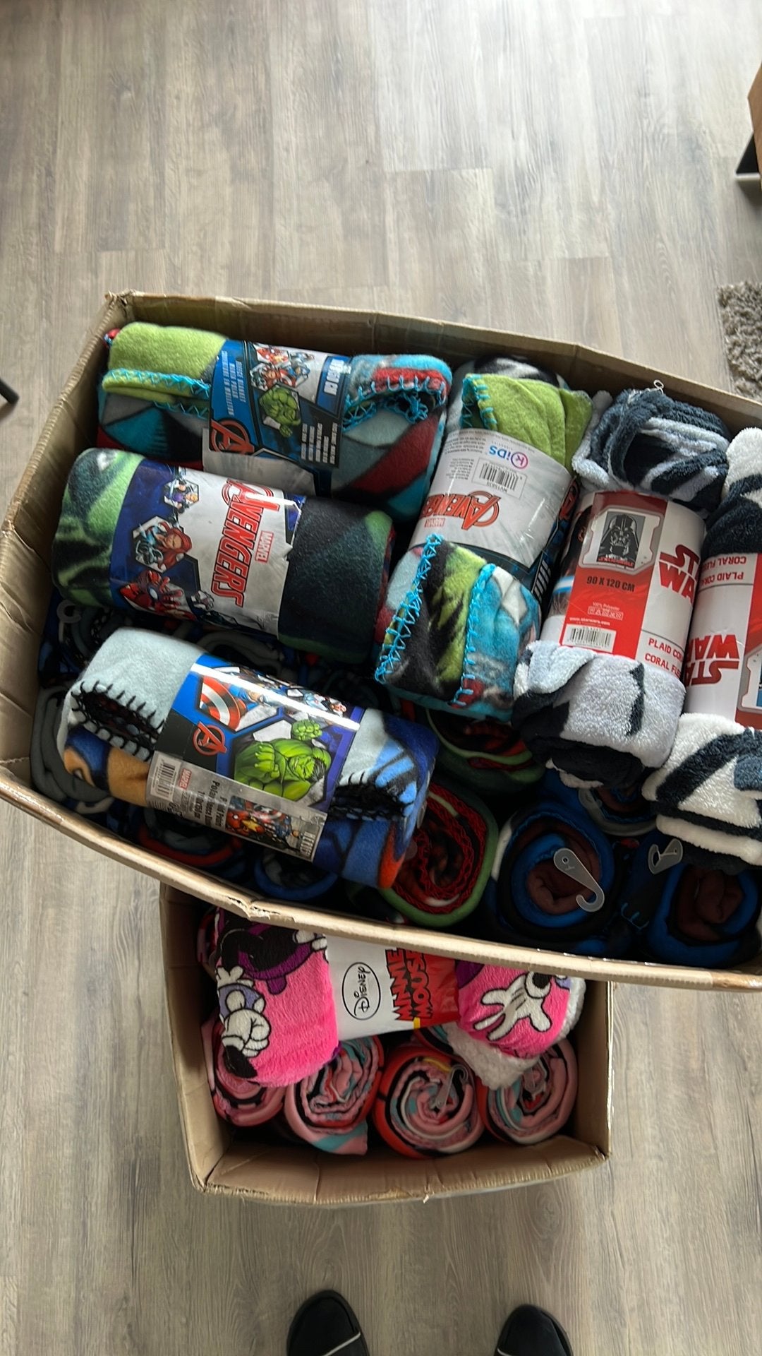 Nieuwe Disney Plaids Rest Partij, Verzamelen, Disney, Nieuw, Kleding of Textiel, Overige figuren, Ophalen