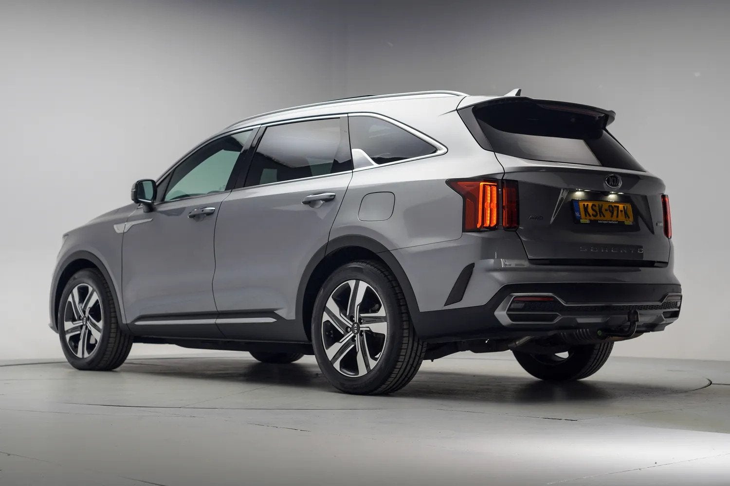 Kia Sorento 1.6 T-GDI PHEV AWD ExecutiveLine Aut. 7 pers. [, Auto's, Kia, 14 kWh, Gebruikt, 4 cilinders, Sorento