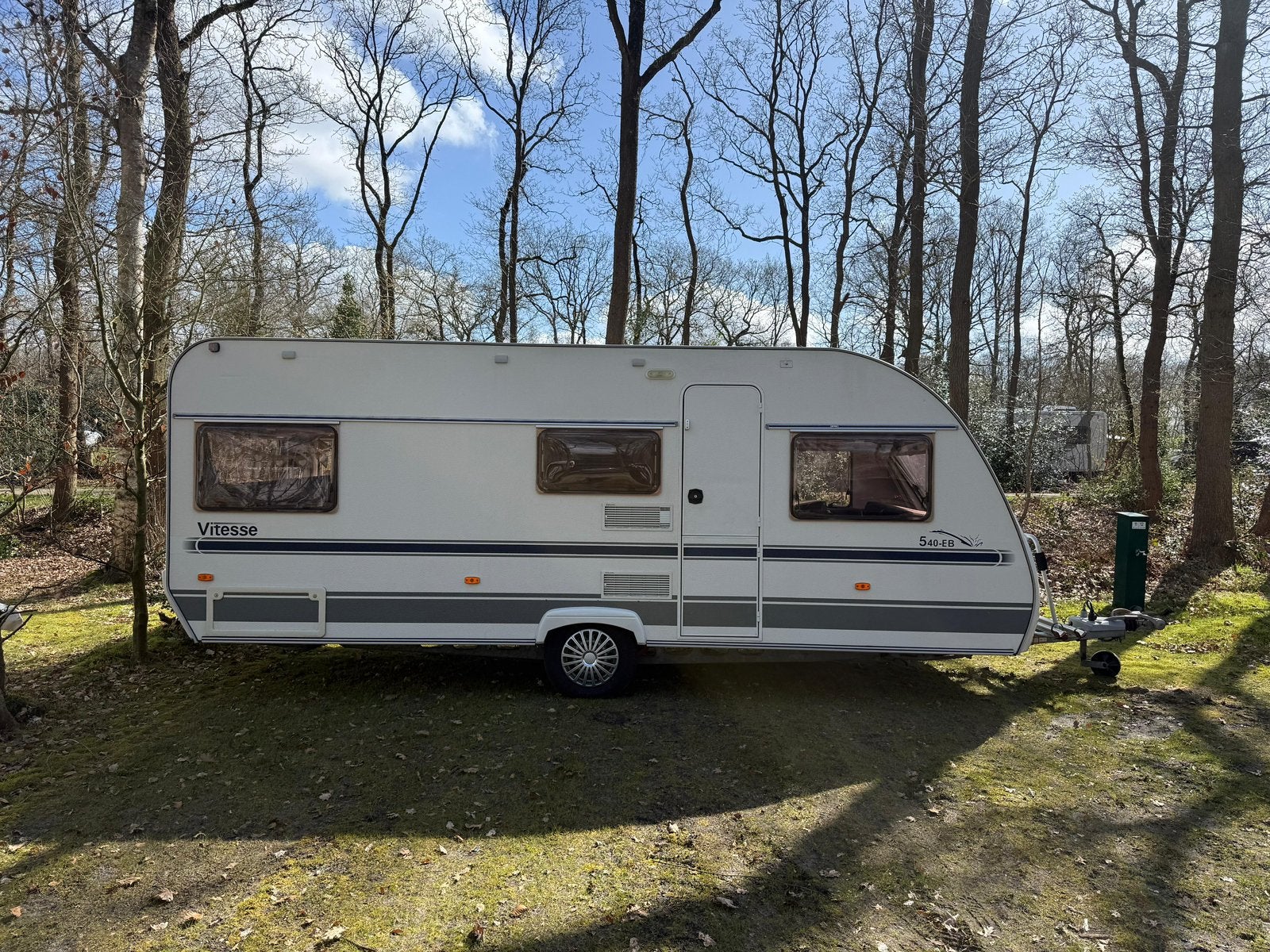 Familie caravan Beyerland Vitesse 540-EB, Caravans en Kamperen, Koelkast, Rondzit, 2 aparte bedden, Particulier