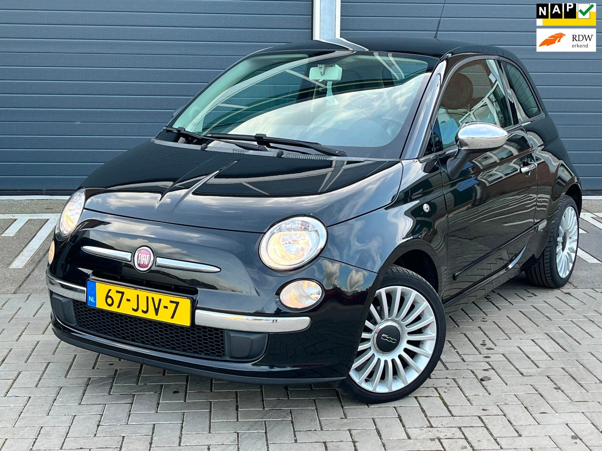 Fiat 500 KOOPJE! 1.2 SPORT AUTOMAAT LOUNGE PANORAMADAK LM VE, Auto's, Euro 5, Gebruikt, 1242 cc, Zwart