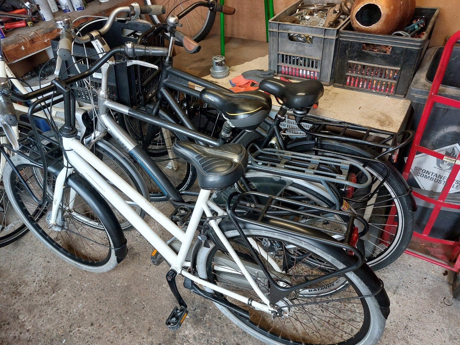 einde zomer aanbieding, Fietsen en Brommers, Fietsen | Dames | Damesfietsen, Ophalen, Gebruikt, Batavus, Versnellingen