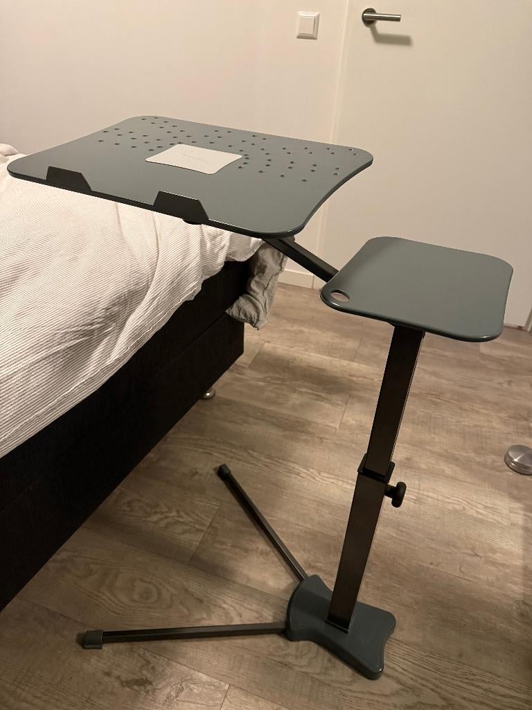Laptoptafel Verstelbaar | Laptopstandaard voor Bank & Bed, Computers en Software, Laptoptafels, Ophalen, Zo goed als nieuw, In hoogte verstelbaar
