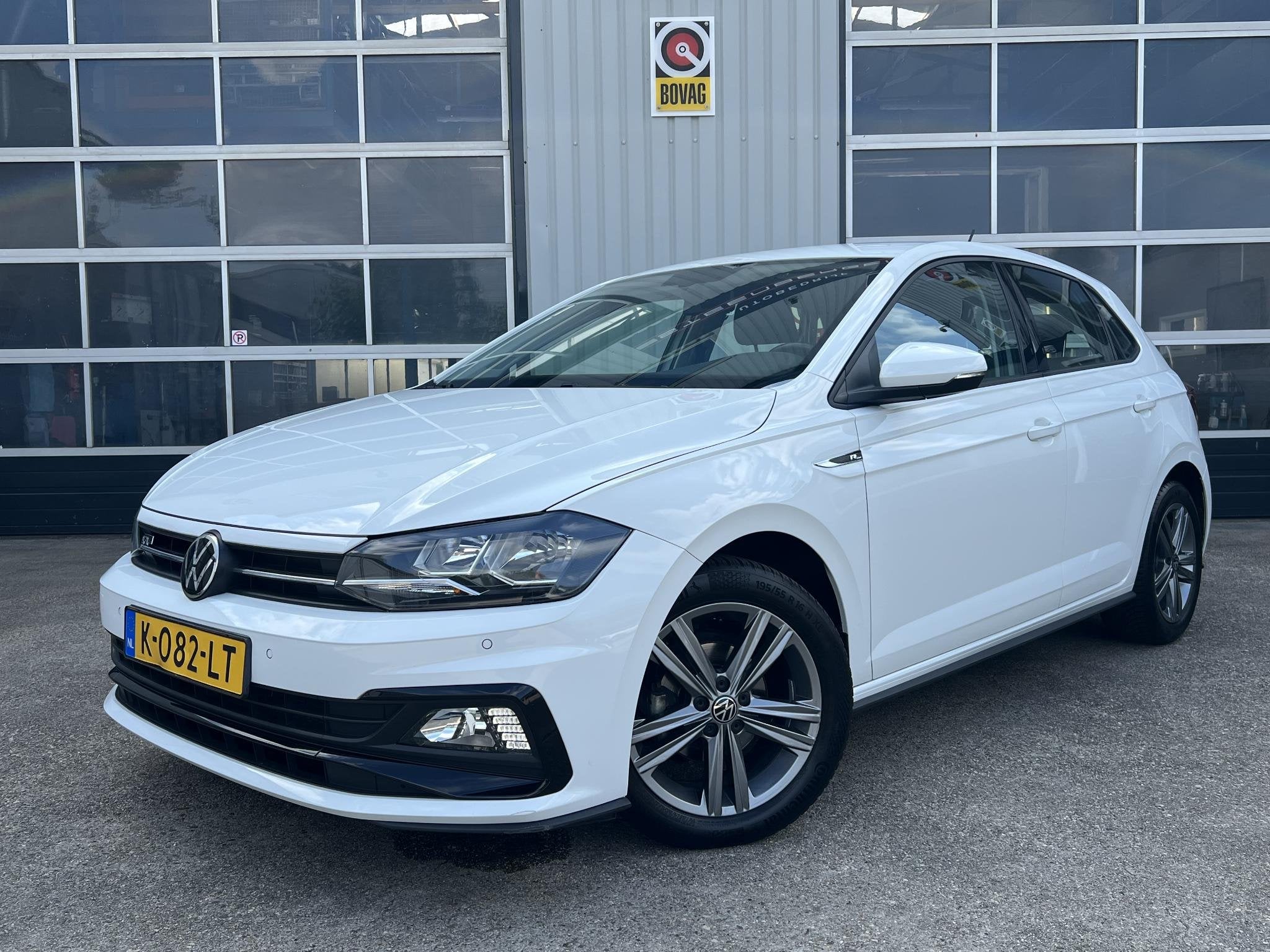 Volkswagen Polo 1.0 TSI Highline Business R R-line DSG Autom, Stof, Gebruikt, 95 pk, 1096 kg