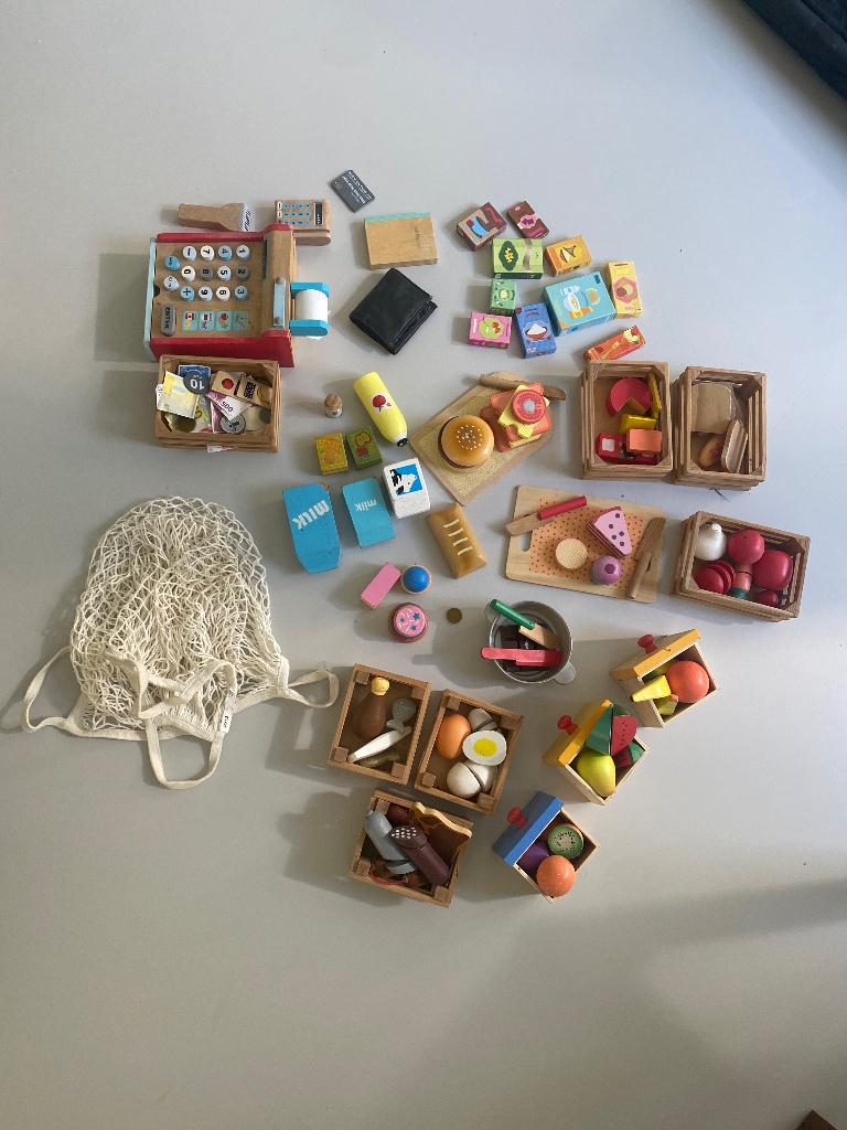 Houten speelgoed winkeltje Melissa en Doug, Kinderen en Baby's, Speelgoed | Houten speelgoed, Ophalen of Verzenden, Gebruikt, Overige typen