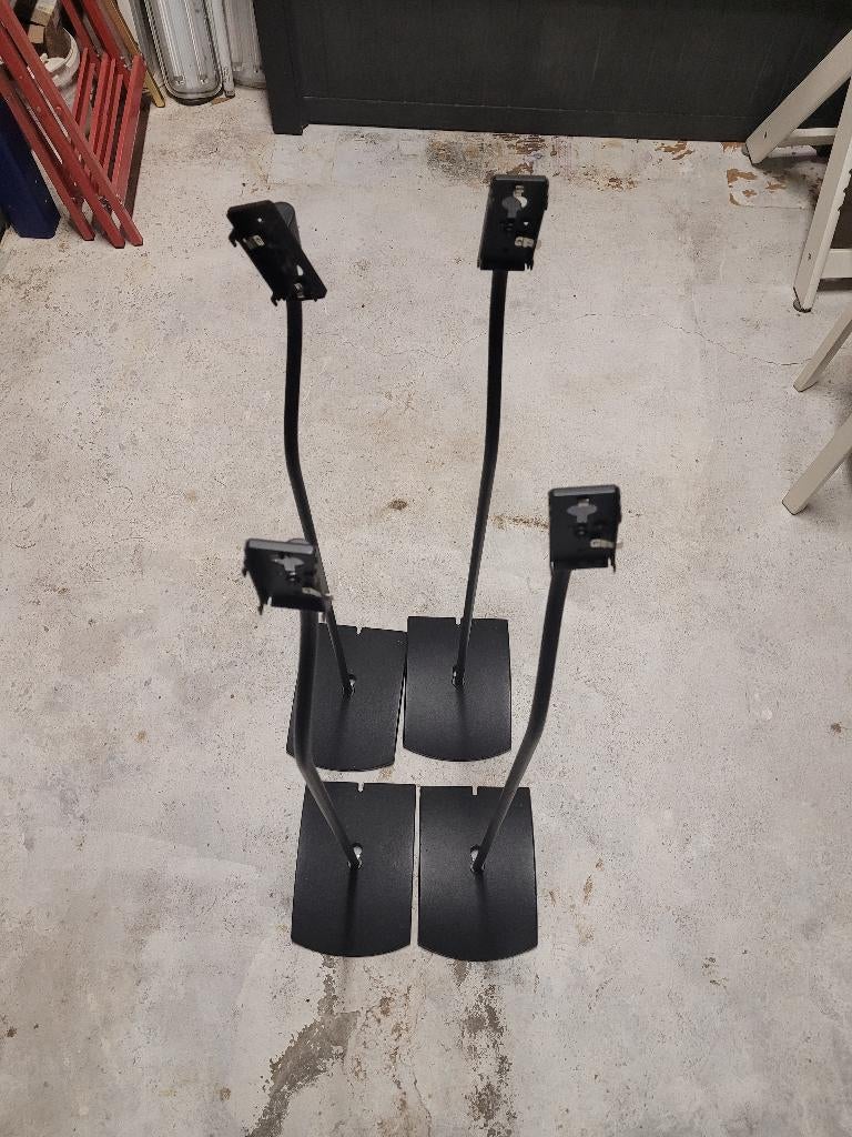 4 hoge Bose speaker standaards!, Audio, Tv en Foto, Luidsprekers, Ophalen, Overige typen, Zo goed als nieuw, Bose