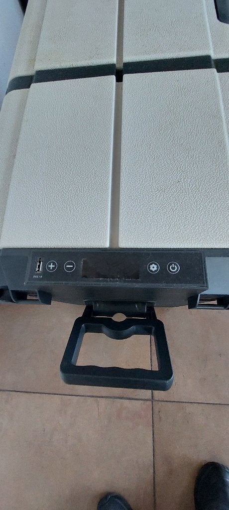 Draagbare Compressor Koelbox - Ideaal voor onderweg, Caravans en Kamperen, Ophalen, Gebruikt, Koelbox, Compressor