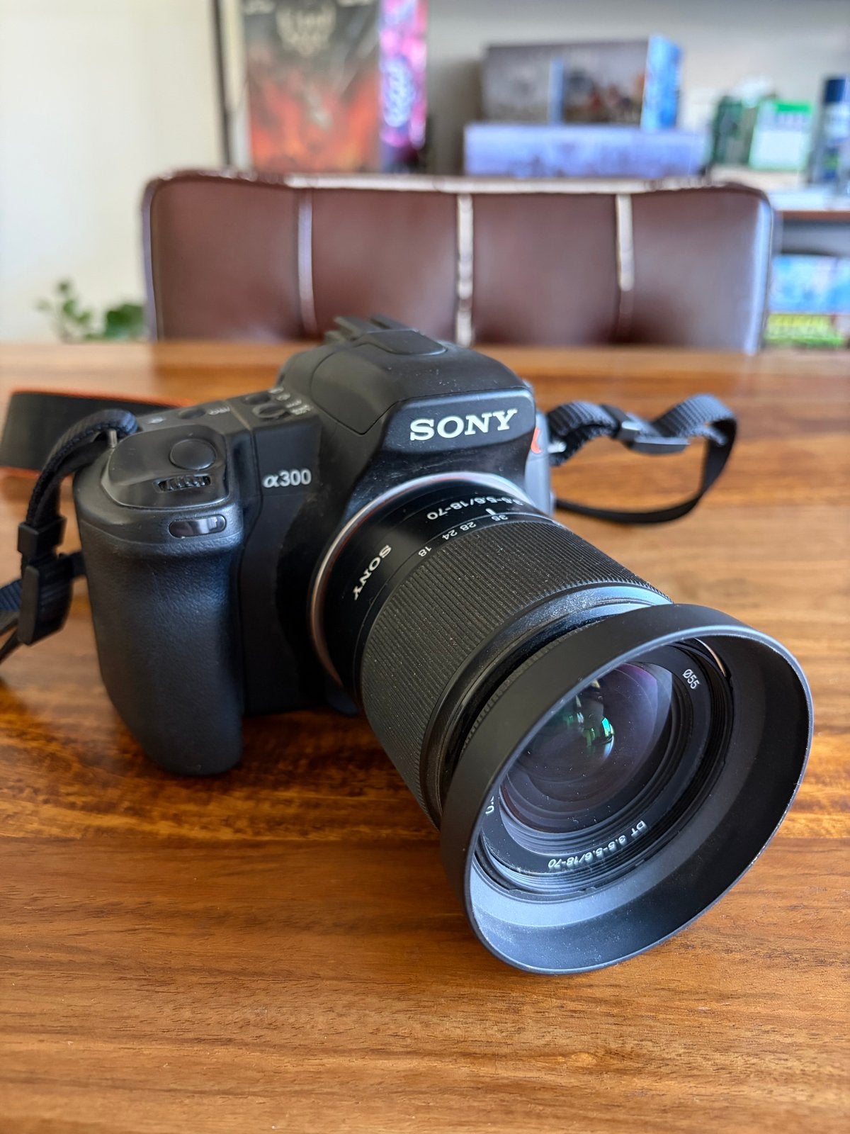 Sony Alpha A300 Spiegelreflexcamera met 18-70mm lens, Ingebouwde flitser, Gebruikt, Spiegelreflex, Ophalen of Verzenden