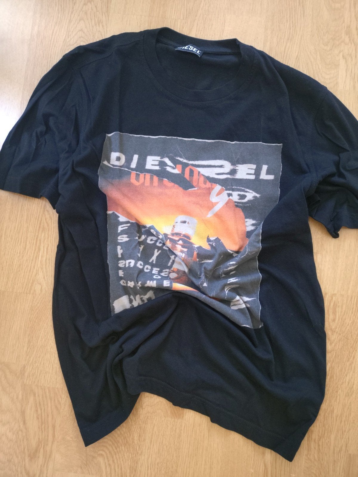 Diesel T-shirt met print - Maat S, Kleding | Heren, T-shirts, Diesel, Zwart, Ophalen of Verzenden, Gedragen